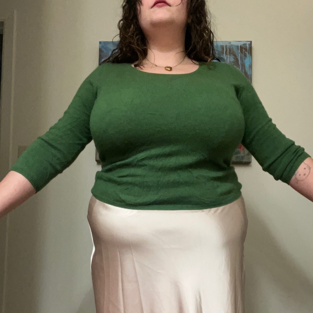 Cashmere sweater emerald green